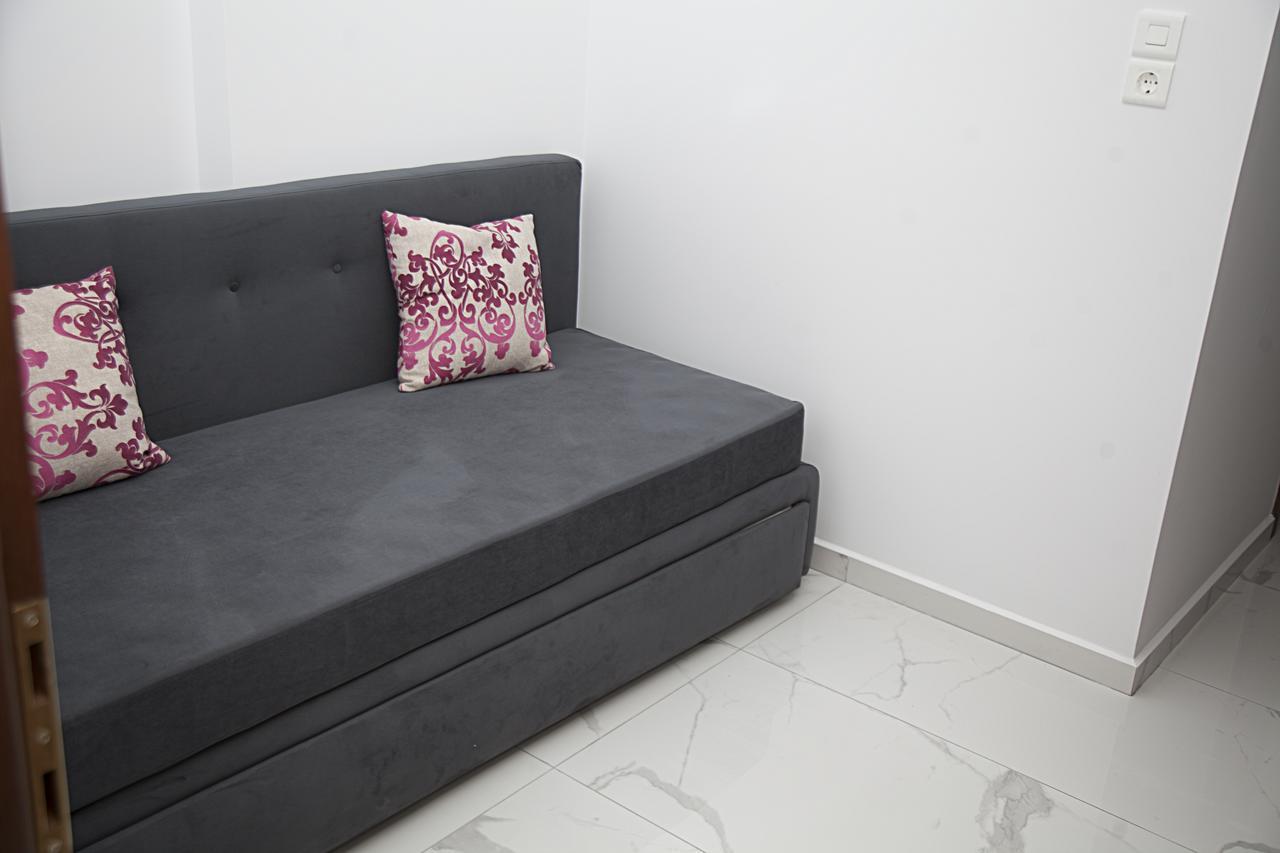 Floral Studios Kefalos  Luaran gambar